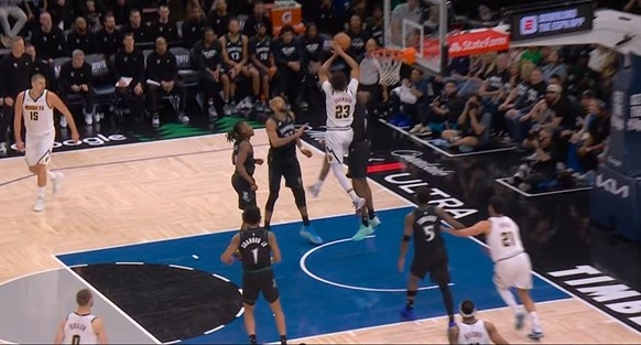 开云官方网站-维持原判！卡梅隆·约翰逊切入欲隔扣被里德犯规 森林狼挑战失败